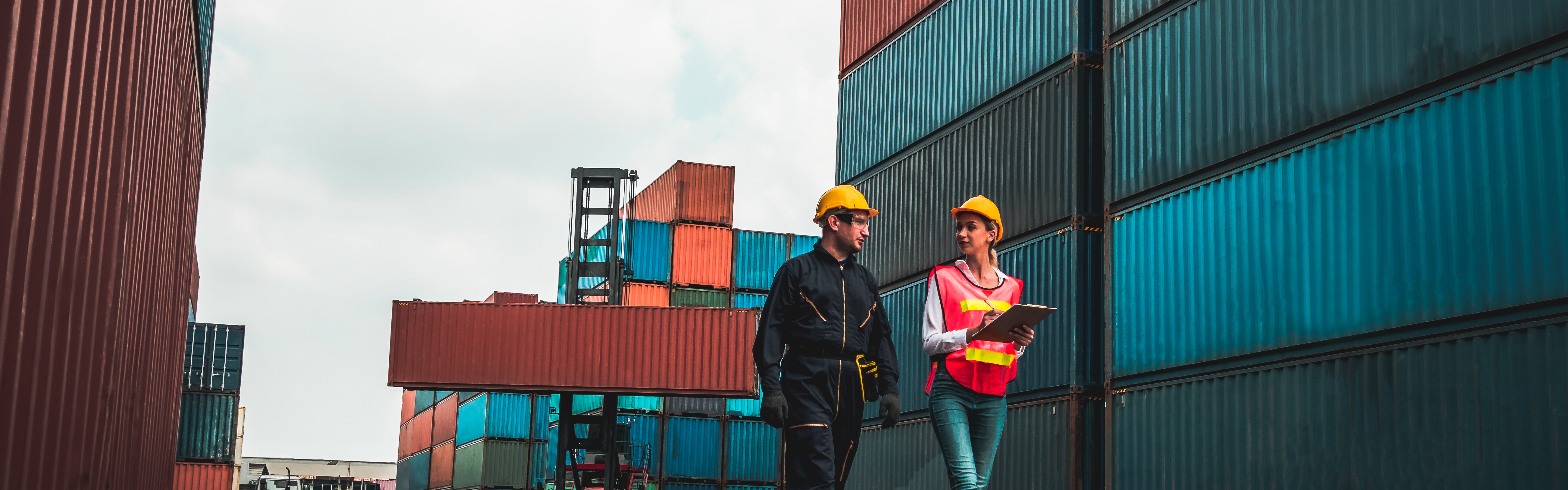 Customs broker What does a customs agency do?